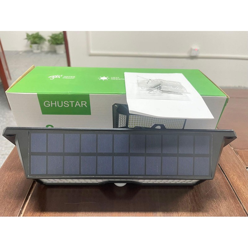 GHUSTAR Solar Street Lamps Outdoor Lights, 4000Lm 268 LED Motion