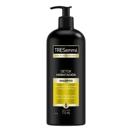 Shampoo TRESemm Detox Hidratacin, ideal para el cuidado del cabello graso, dejndolo humectado, ligero y suave 715 ml                                  