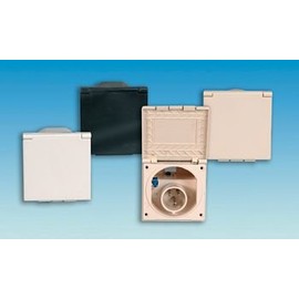 CARAVAN FLUSH FITTING 240V 3 PIN MAINS PLUG INLET BOX BEIGE - PO113
