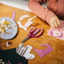 Fiskars Forbici per bambini, A partire da 6 anni, Lunghezza 13 cm, Per destrimani e mancini, Lame in metallo/Impugnature in plastica, Rosa, Glitter, 1064074