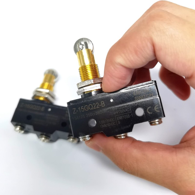 Micro Switch Z-15GQ22-B 1NO + 1NC Panel Mount Plunger Snap