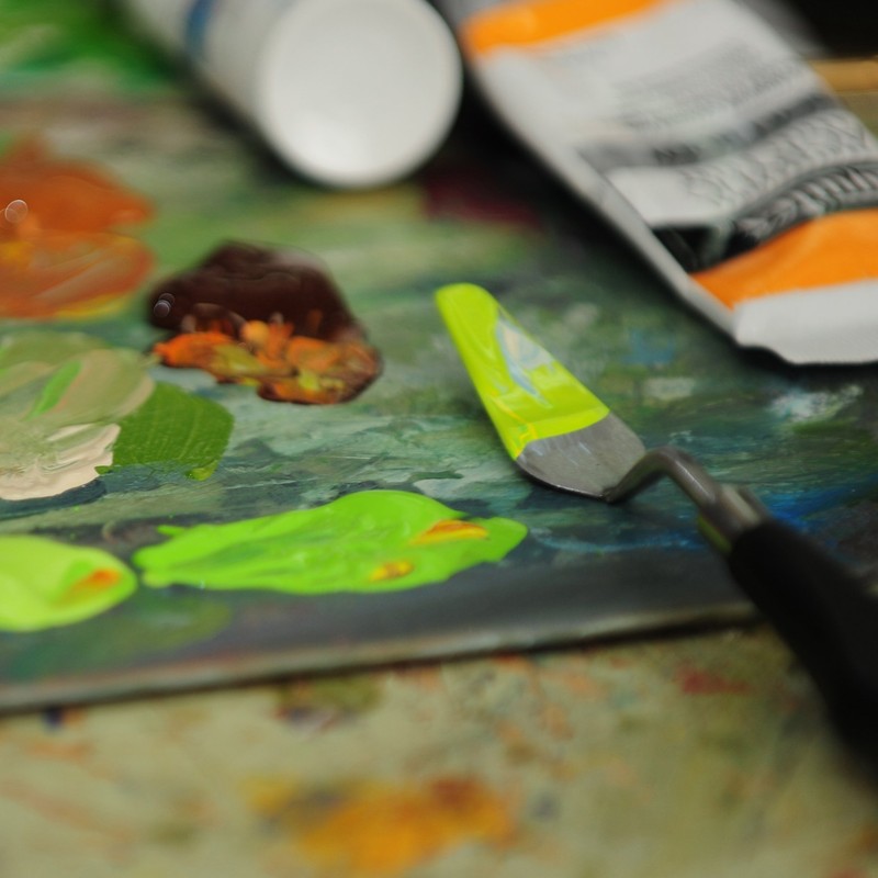 Liquitex Professional Freestyle Small Painting Knife, No. 7