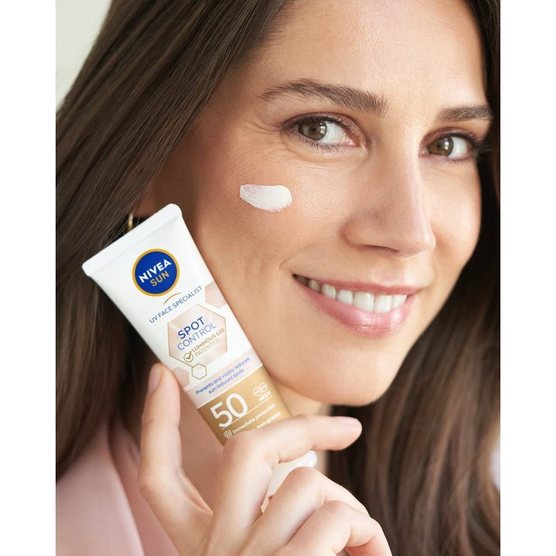 Nivea Faci Fluido A-Manc Fp50