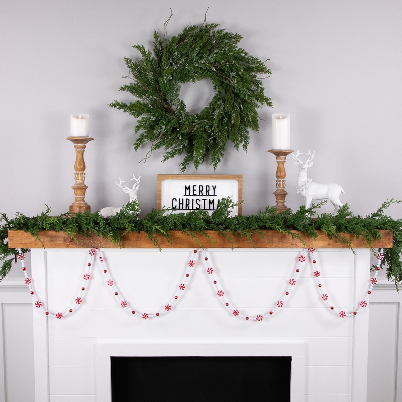 Northlight 9' Red and White Peppermint Candy Beaded Christmas Garland,