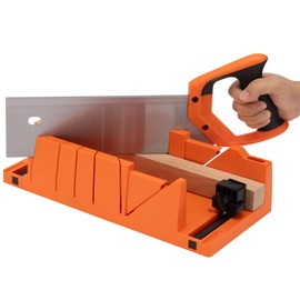 Navaris Mitre Box with Saw - Mitre Box with 43cm (16.9") Hand Saw Cutter Tool Included for Cutting Wood and 2 Built-in Clamps for Secure Woodwork