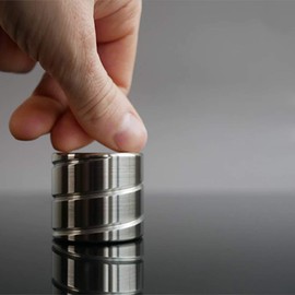 iwobi Metal Gyro Desk Toy for Children Adults Anti-Stress Stress Relief Toy