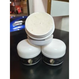 3 Crema B Oro 100 Original                                                                                                                            