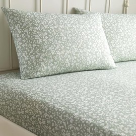 Dreams & Drapes Floral Fitted Sheet (200 x 180 x 28 cm), Luxury Polycotton Fitted Sheet, Matching Duvet Cover Available, Green Leaf