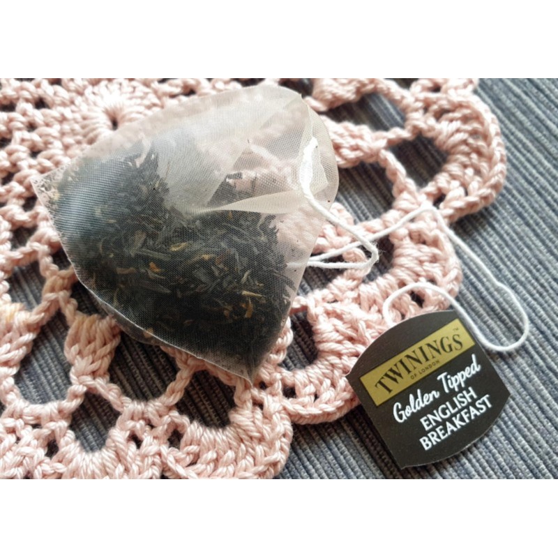 Twinings Discovery Collection Golden Tipped English Breakfast, 30 Large Leaf