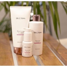 Set Reviving Farmasi Dr C Tuna Tratamiento comleto para el crecicimiento del cabello