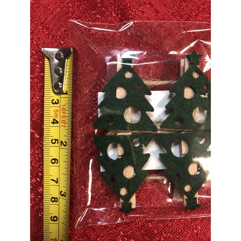 Christmas House Decorated Christmas Card Garland Kit - 12 Clips