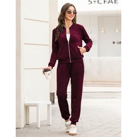 Totatuit Women's Tracksuit Set 2 Piece Velour Loungewear Set Long Sleeve Crew Neck Sweatshirt and Tracksuit Bottoms Casual Sweatsuits Jogger Suit