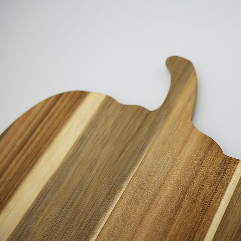 Halloween Pumpkin Shaped Kitchen Wood Cutting Board，Decor Gifts with stylish