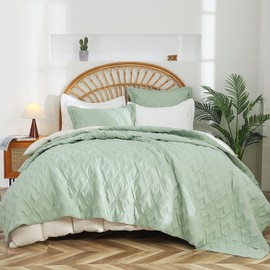 BOV Queen Bed Set, 3 PCS Lightweight Bedding with Pillow Shams Posh Diamond Pattern for All Seasons (92"x96",Green)