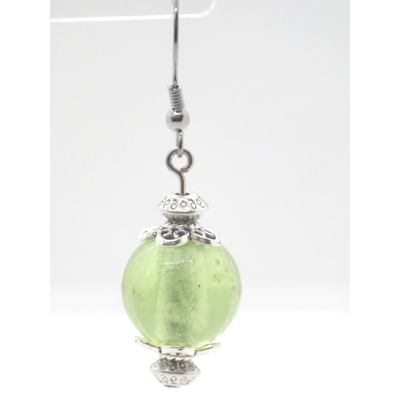 Handgefertigte Ohrringe aus hellgrünem Lampwork-Glas und versilbertem Messing, Vintage-Stil, französisches