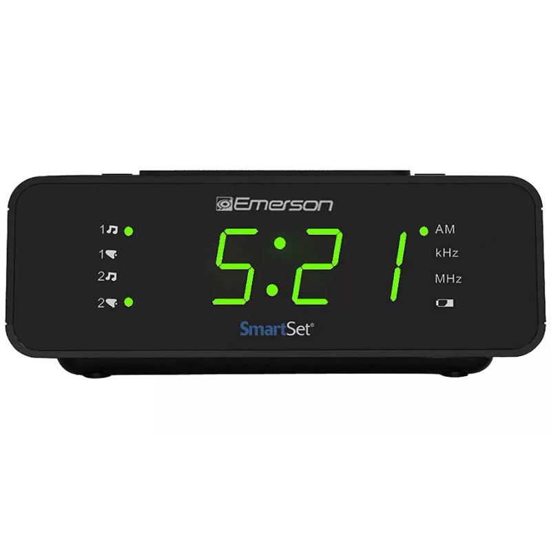 georglasko_8 Alarm Clock AM FM Radio AC & Battery Powered