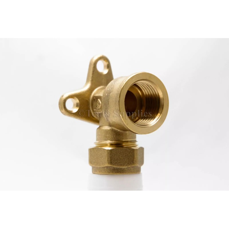 TC Garden Hose Union BIB TAP 1/2" Brass with Wall