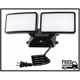 FAGUANGAO Dusk to Dawn LED Security Light,18W Plug in Flood Light Outdoor,5000k