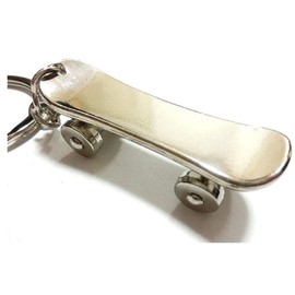YZ088 Skateboard Key Chain Skateboard Skateboard Skater Wheel Street Hip Hop Silver Silver HIPHOP Key Ring Accessory Stylish, Alloy
