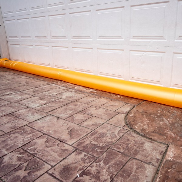 Best Sandbag Alternative - Hydrabarrier Standard 24 Foot Length 4