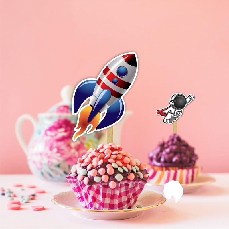 Space Astronaut CupCake Topper