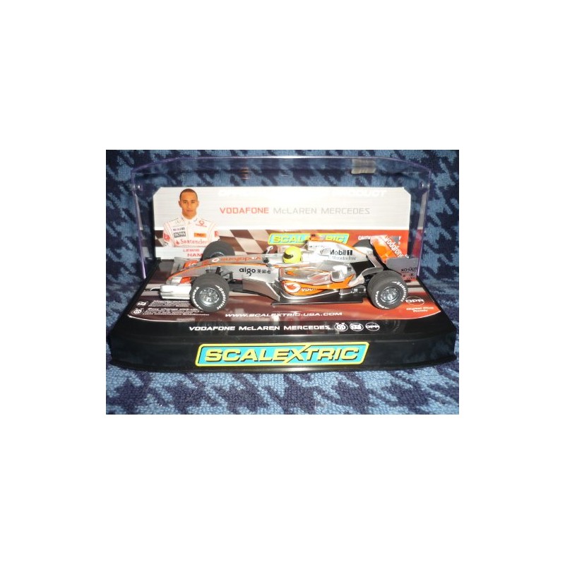 Scalextric C2865 1:32 Scale McLaren F1 2008 - Digital Plug