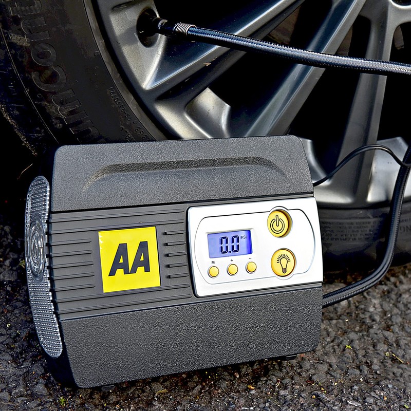 AA 12V Digital Tyre Inflator AA5502 – For Cars Other