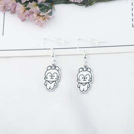 WSNANG K-pop Group Members Gift J-hope Earrings K-pop Characters Earrings Bangtan Army Fans Gift K-pop Jewelry (Jhope ER)