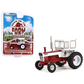 DCD 1974 2270 Diecast Model Greenlight 7 1/64 Scale Tractor with Red White Closed Cab 'Down on the Farm' Series From Greenlight