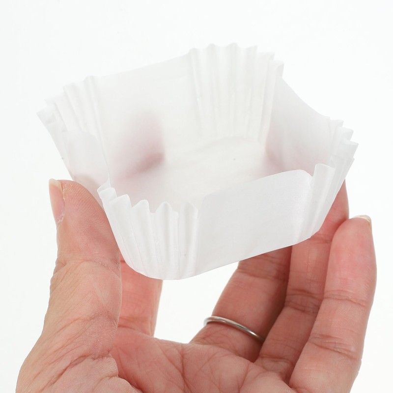 BESTonZON 1000pcs Square Cupcake Liners, Mini Square Baking Cups Brownie