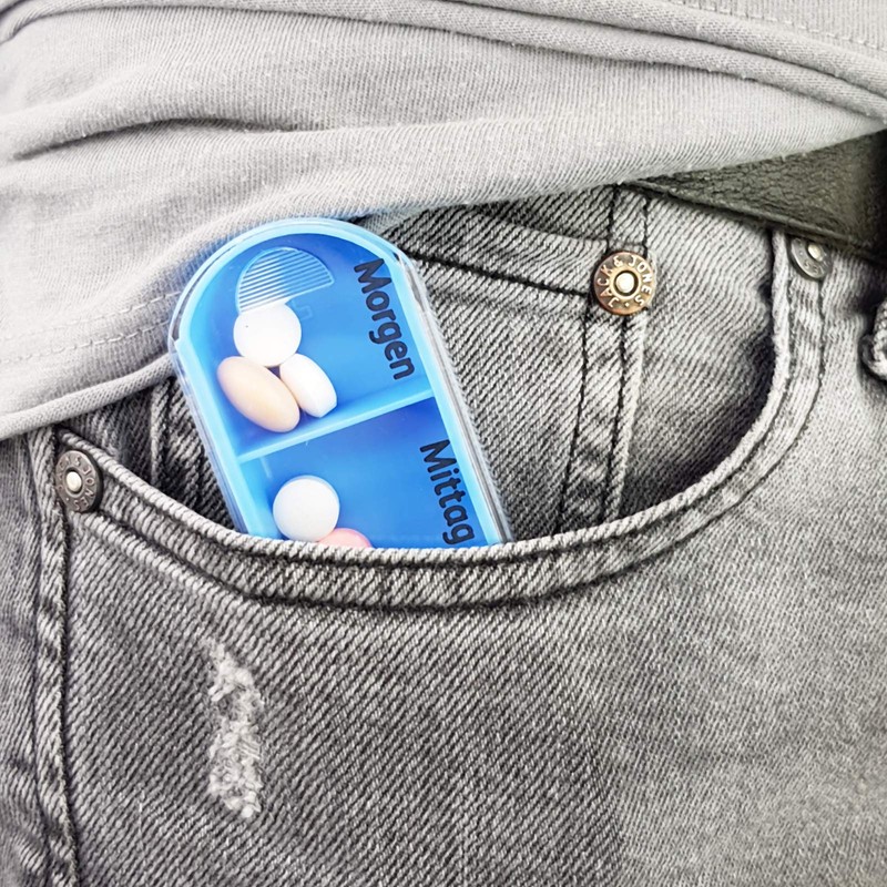 WELLGRO 7-Day Pill Box 4 Compartments per Day 11 Colours
