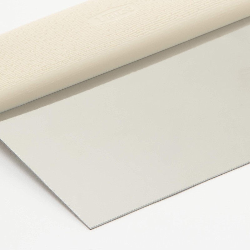 Endoshoji ASK6601 Commercial Scraper for Cutting Board, With Plastic Handle,