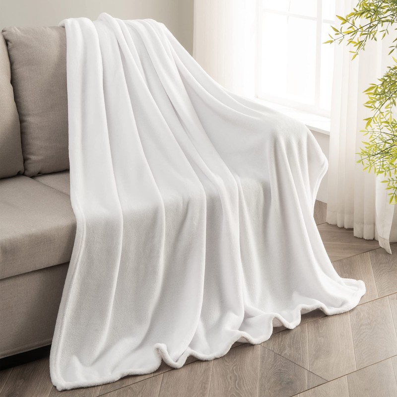 BEDELITE Fleece Blanket White Throw Blanket for Couch & Bed,