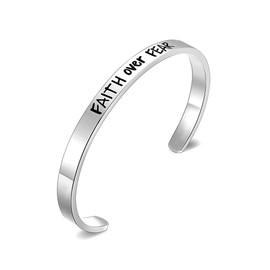 CERSLIMO Friendship Bracelet for Womens - Inspirational Friendship Gifts for Best Friend, Motivational Cuff Bangle for Sister Mother Teacher Gifts Bracelet Birthday Christmas Gifts, Faith Over Fear