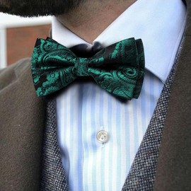 YOHOWA Bow Ties for Men Emerald Green Pre-tied Bow Tie Adjustable with Gold Ring Handkerchief Cufflinks Wedding Prom Party