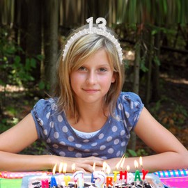 WHAVEL 13th Birthday Headband & Decorations for Girls