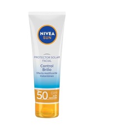 NIVEA SUN Protector Solar Facial Control Brillo Con Efecto Matificante Instantáneo y Protección Muy Alta De FPS50+ 50ml.Textura Ligera y Sin Sensación