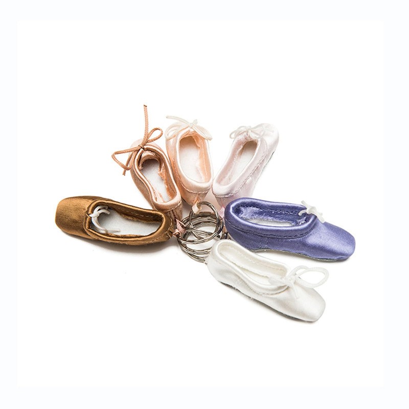 Montesy Handcrafted Ballet Shoe Keychain Silk Pointe Shoe Keyrings Elegant