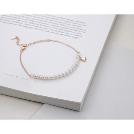 TISSGIRL 16th Birthday Gifts Girl - Sweet 16 Gifts for Girls, Girls Pearl Bracelets, Adjustable Bracelet, Presents for 16 Year Old Girls Ideas