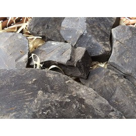 BLACK clay chunks natural for eating (food), 4 oz (110 g)