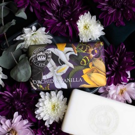 The English Soap Company Royal Botanical Gardens Kew Wrapped Soap Bar, Lavender Shea Butter Soap Bar, Moisturising Soap Bar for Face and Body,Orchid and Vanilla 240g
