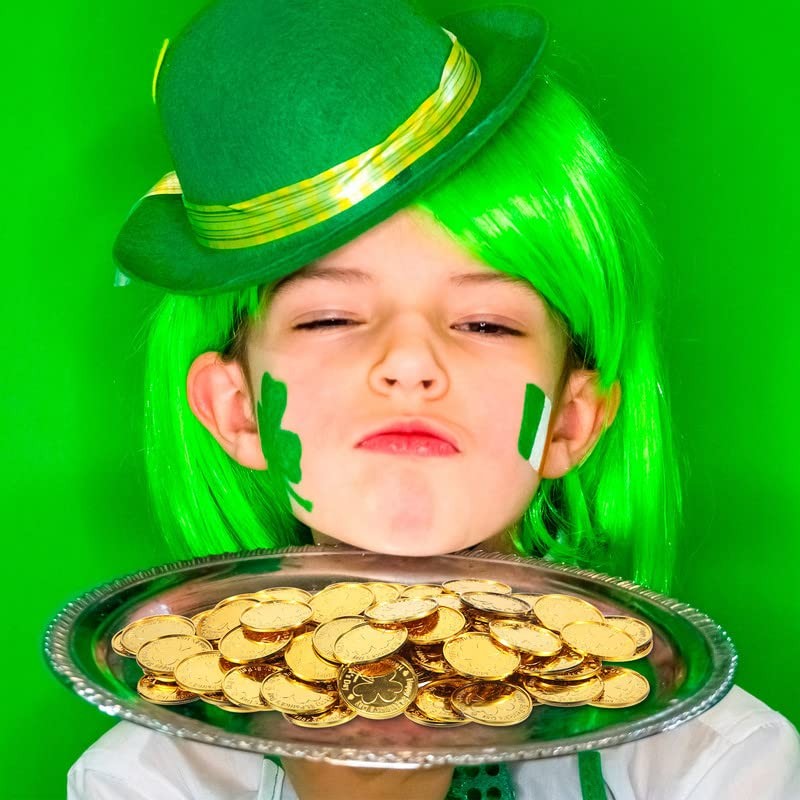 Civaner 100 Pieces St. Patrick's Day Shamrock Coins Plastic Coins