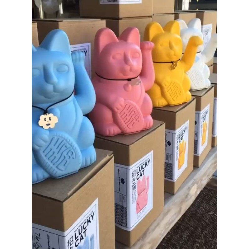 Chinesische Glückskatze. Winkende Katze. Maneki Neko viel Glück. ZITRONE GELB,