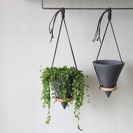 WAVY STUDIO 5" Ceramic Hanging Planter with Drainage Holes & Wax Rope, Creative Cone Shaped Plant Pot for Indoor & Outdoor Decor