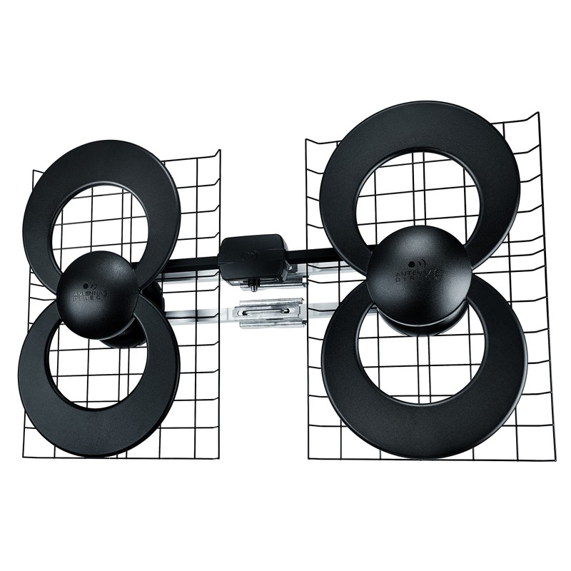 ClearStream 4 Indoor/Outdoor HDTV Antenna - 70 Mile Range
