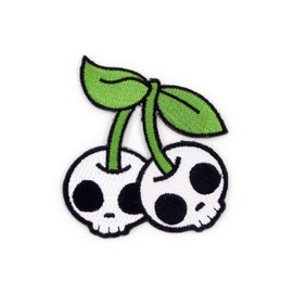 Winks For Days Cherry Skulls Parche bordado para planchar