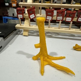 Estilo Don Miguel Plastic Chicken Foot