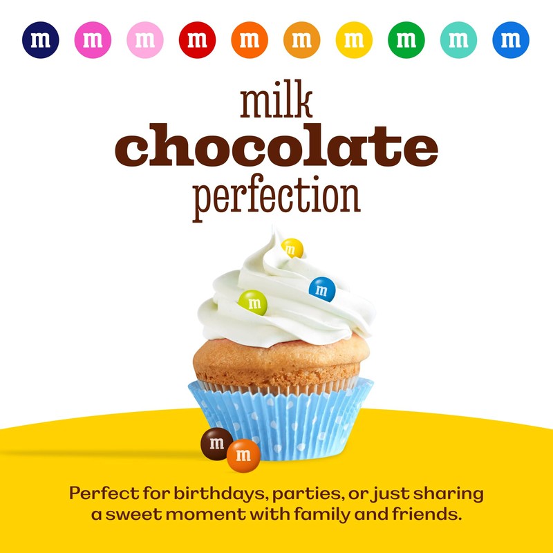 M&M’S WORLD Yellow Milk Chocolate Candy for Birthday Party Favors,