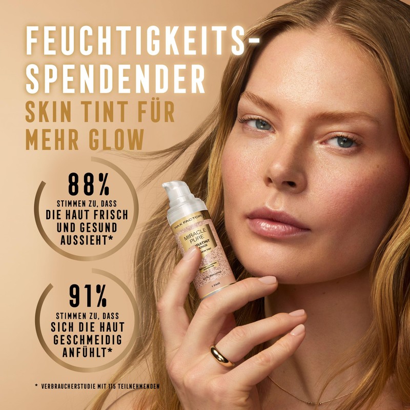 Max Factor Miracle Pure Hydratint Essence Moisturising Makeup with Light