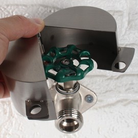 Faucet Locks Outdoor,Hose Spigot，Made of Metal Suitable for Garden Faucets,Hose BibWater Hose,Water Faucet Lock,Prevent Water Bandit(Silver with Padlock)